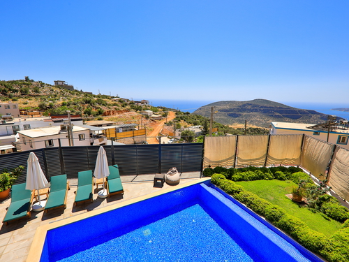  gece  -  Kasım
  | Kalkan Ordu'da Deniz Manzaralı 8 Kişilik Muhafazakar Villa